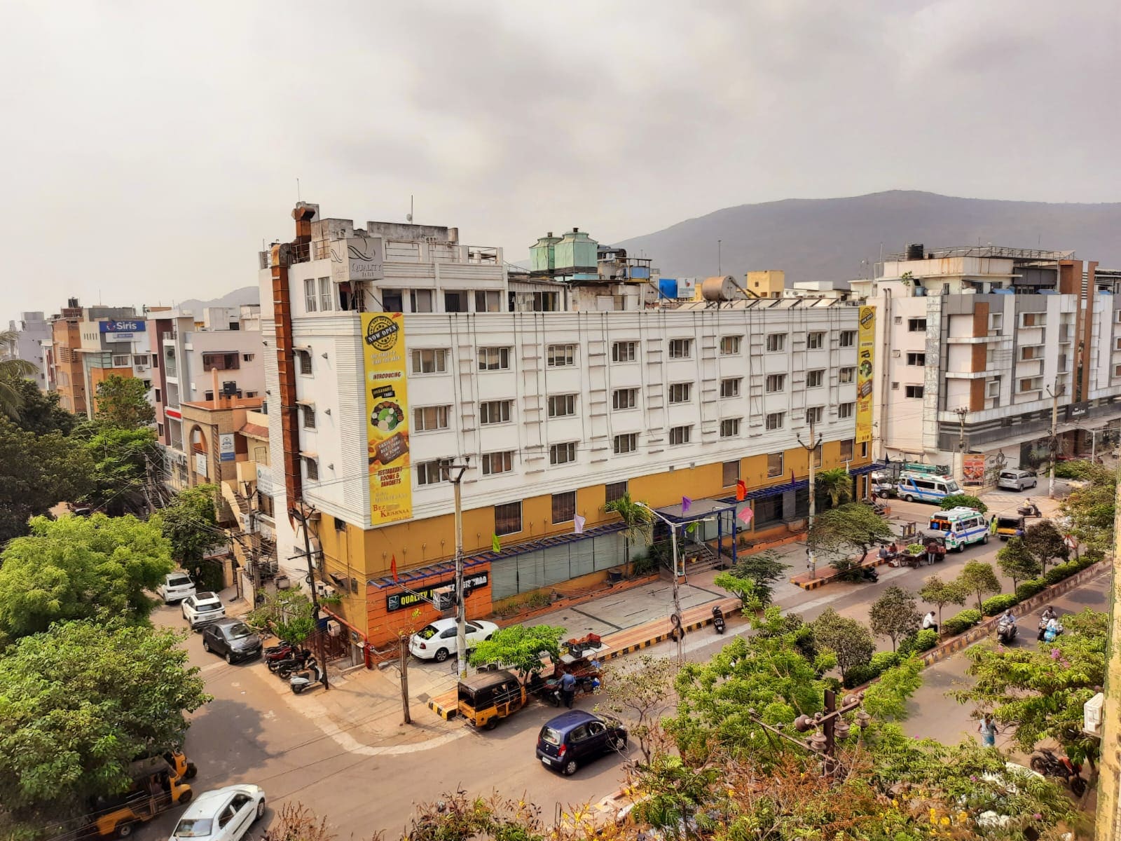 Quality Inn Bez Krishnaa Visakhapatnam - Tap to explore photos