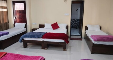 Hotel The Bliss Home Stay Room Type - Deluxe Double AC Room