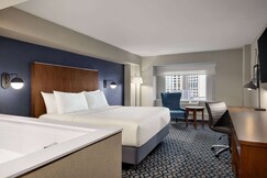 Wyndham Fallsview Hotel