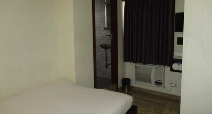 Hotel Sapna Room Type - Budget Room Hotel Sapna Room Type - Budget Room