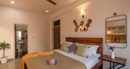 LiveAway Rishikesh (Laxman Jhula) by PACK Room Type - Superior Balcony Room (with AC)