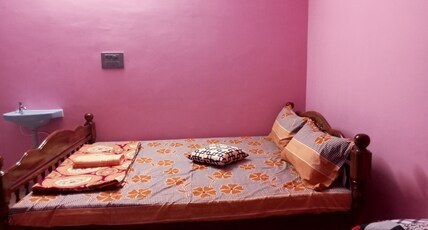 Auro Naga Residency Room Type - Double bed
