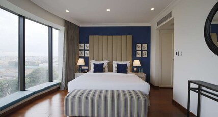 The Waverly Hotel & Residences Room Type - Library Suite