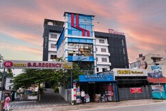 Hotel B R Regency