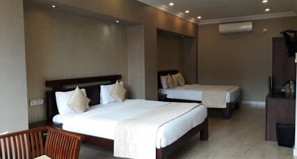 Galaxy City Hotel Room Type - Family Suite with Street View