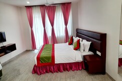 HOTEL GRAND MADHAV PALACE