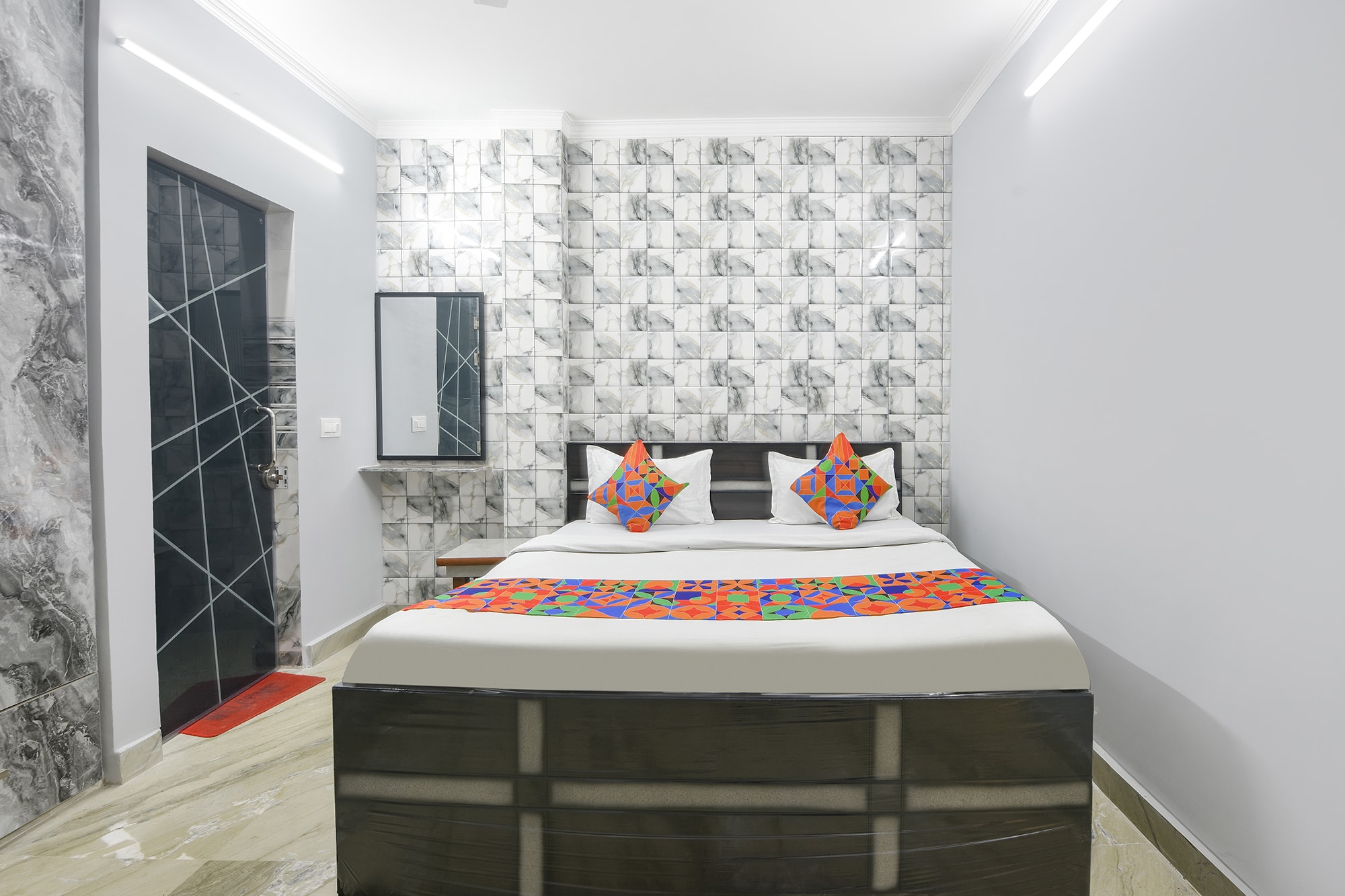 FabHotel Zen Stay - Tap to explore photos