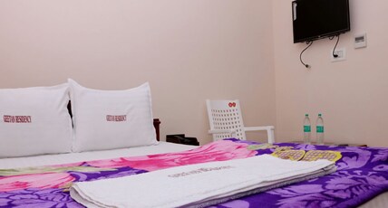 Geetan Lodge Room Type - STANDARD AC ROOM