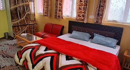 U2 Plaza Room Type - Super Deluxe Room