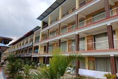 Royal Villa Beach Resort