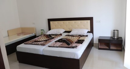 HOTEL DIVINE PALACE Room Type - DELUXE ROOM