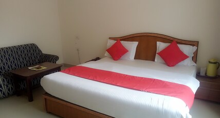 Hotel Nek Room Type - Executive Room