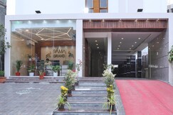 Hotel Rama Grand
