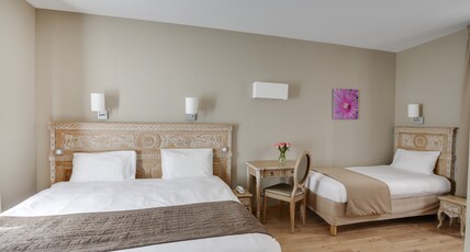 Hotel du Printemps Room Type - Triple Room Hotel du Printemps Room Type - Triple Room