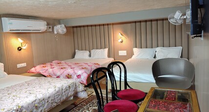 Kashi Premium Homestay Room Type - Family  Room