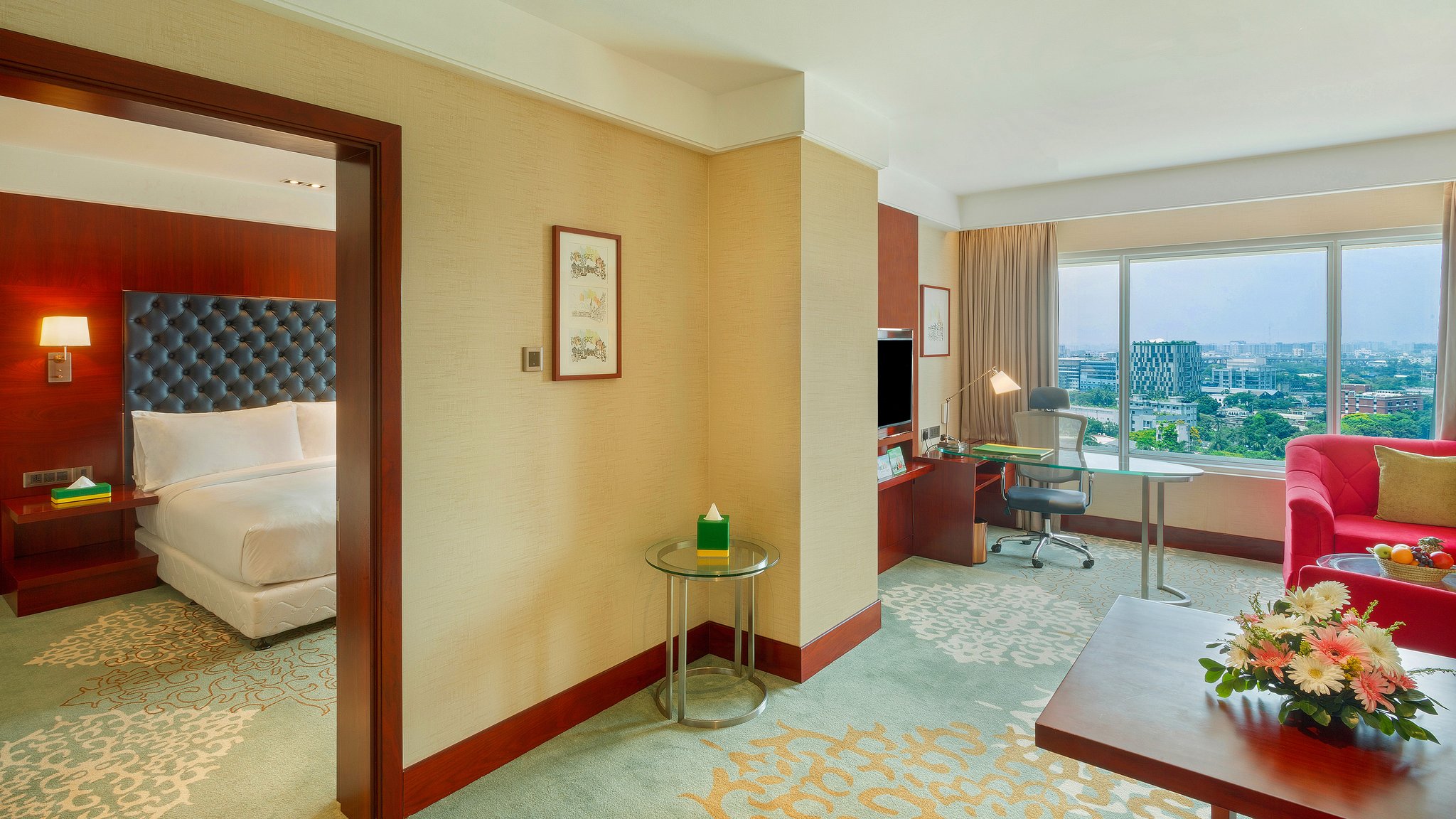 Holiday Inn DHAKA CITY CENTRE - Tap to explore photos