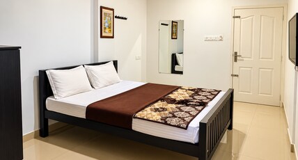Sapphire | Rooms & Apartment Room Type - Executive AC Rooms Sapphire | Rooms & Apartment Room Type - Executive AC Rooms