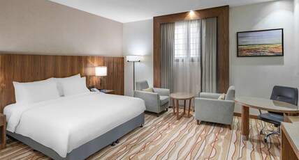Radisson Blu Hotel, Buraidah Room Type - Suite - One Bedroom