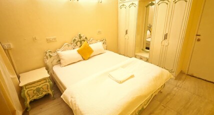 The Urban Mango Hotels |Rooms and Dorms Room Type - Superior Double room with Balcony