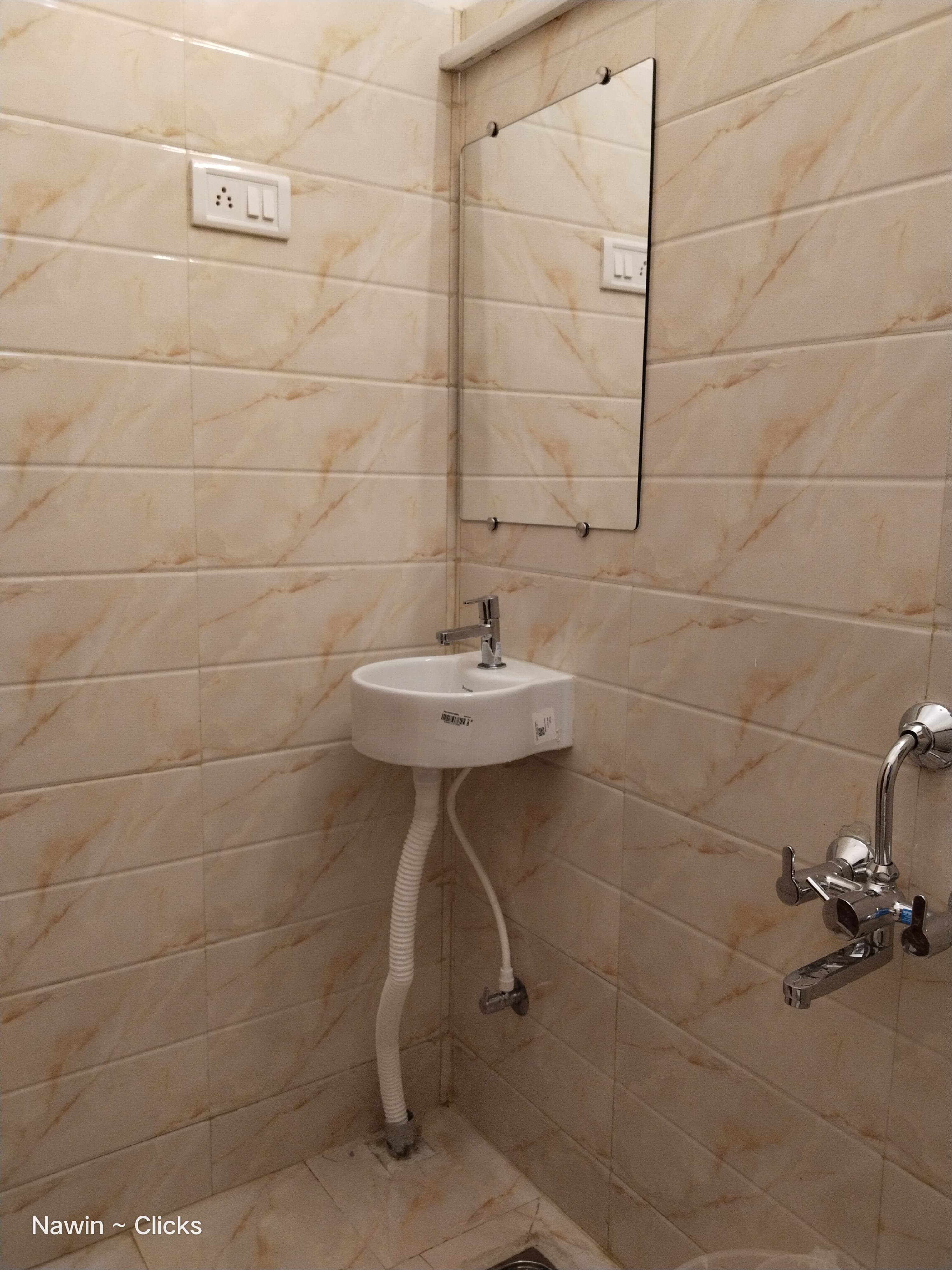 Redfox Service Apartment T Nagar - Tap to explore photos