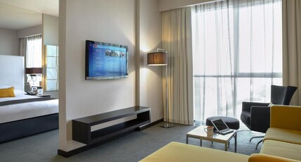 Centro Sharjah - by Rotana Room Type - One Bedroom Suite with Kitchenette