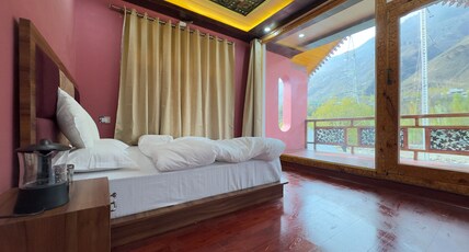 Pahadon ka Ghar Room Type - River-view Rooms