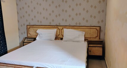 Hotel Lila Room Type - Non AC Room