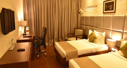 Comfort Inn Donil Vadodara Room Type - DeluxTwin