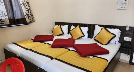 Hotel Shri Pushpanjali Room Type - Triple Bed AC with balcony