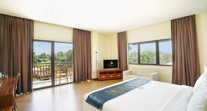 Royal Casa Ganesha Room Type - Suite Pool View with Balcony Royal Casa Ganesha Room Type - Suite Pool View with Balcony