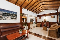 Boutique Hotel Delamere ( (2 min walk to MG Marg)