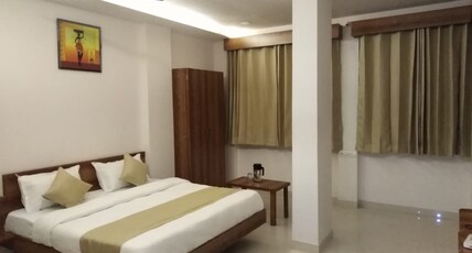 Hotel Mangal Niwas Room Type - SUPER DELUXE AC ROOM