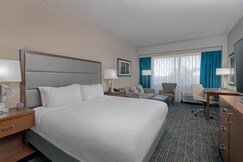 DoubleTree by Hilton West Palm Beach Airport