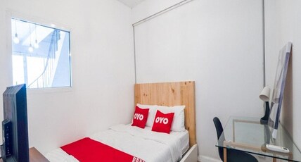 Bossa House Hostel & Cafe Room Type - Private Double room with shared washroom