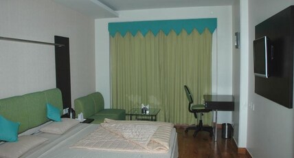 ORIENT HOTEL AND RESTAURANT Room Type - Luxury Ac rooms