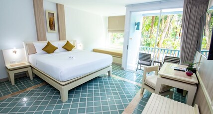 Duangjitt Resort & Spa Room Type - Deluxe Gasalong King Room