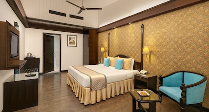 Shervani Hilltop Room Type - Premium Room Shervani Hilltop Room Type - Premium Room