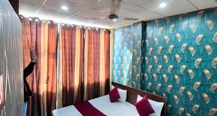 Keshav Dham Ashram Near Prem Mandir Room Type - 103