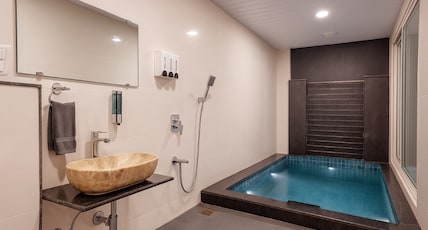 Rumourss Sky Villa & Resort Room Type - Super Deluxe Room with Private Heated Pool and Jacuzzi - Ground Floor Rumourss Sky Villa & Resort Room Type - Super Deluxe Room with Private Heated Pool and Jacuzzi - Ground Floor