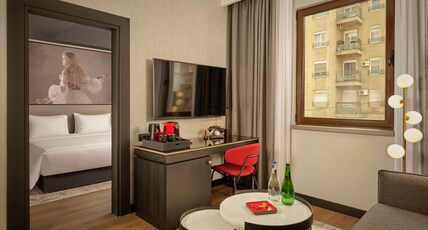 Radisson Red Belgrade Room Type - Junior Suite