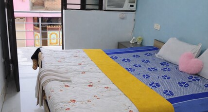 Small Private Room Bath near Babadham Temple Room Type - Small Private Bedroom
