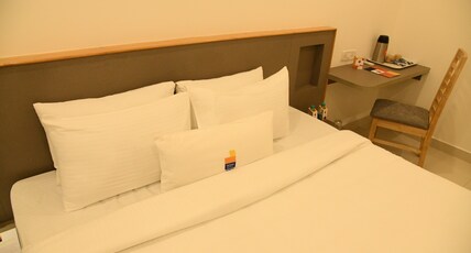 Kadamba Guestline Room Type - Deluxe AC