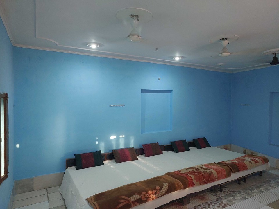 Hotel O Shri Bhagat Palace - Tap to explore photos