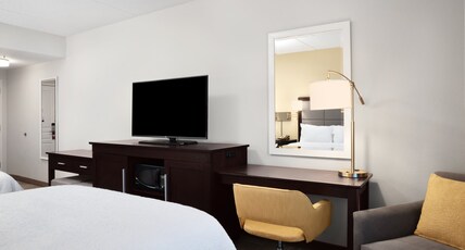 Hampton Inn by Hilton Hallandale Beach Aventura Room Type - 2 QUEEN BEDS NONSMOKING