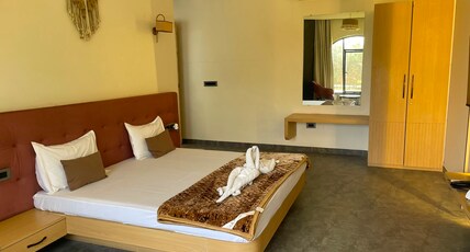 Nakshatra Aura Room Type - Luxury Room