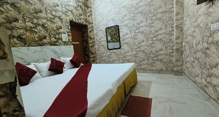 Shri Bholenath Atithi Bhawan Room Type - 3 Bed Room