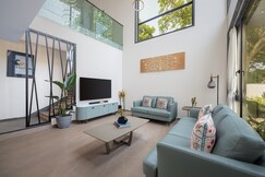 ELIVAAS Cloud 7 | 4 BHK Villa with Pvt Pool