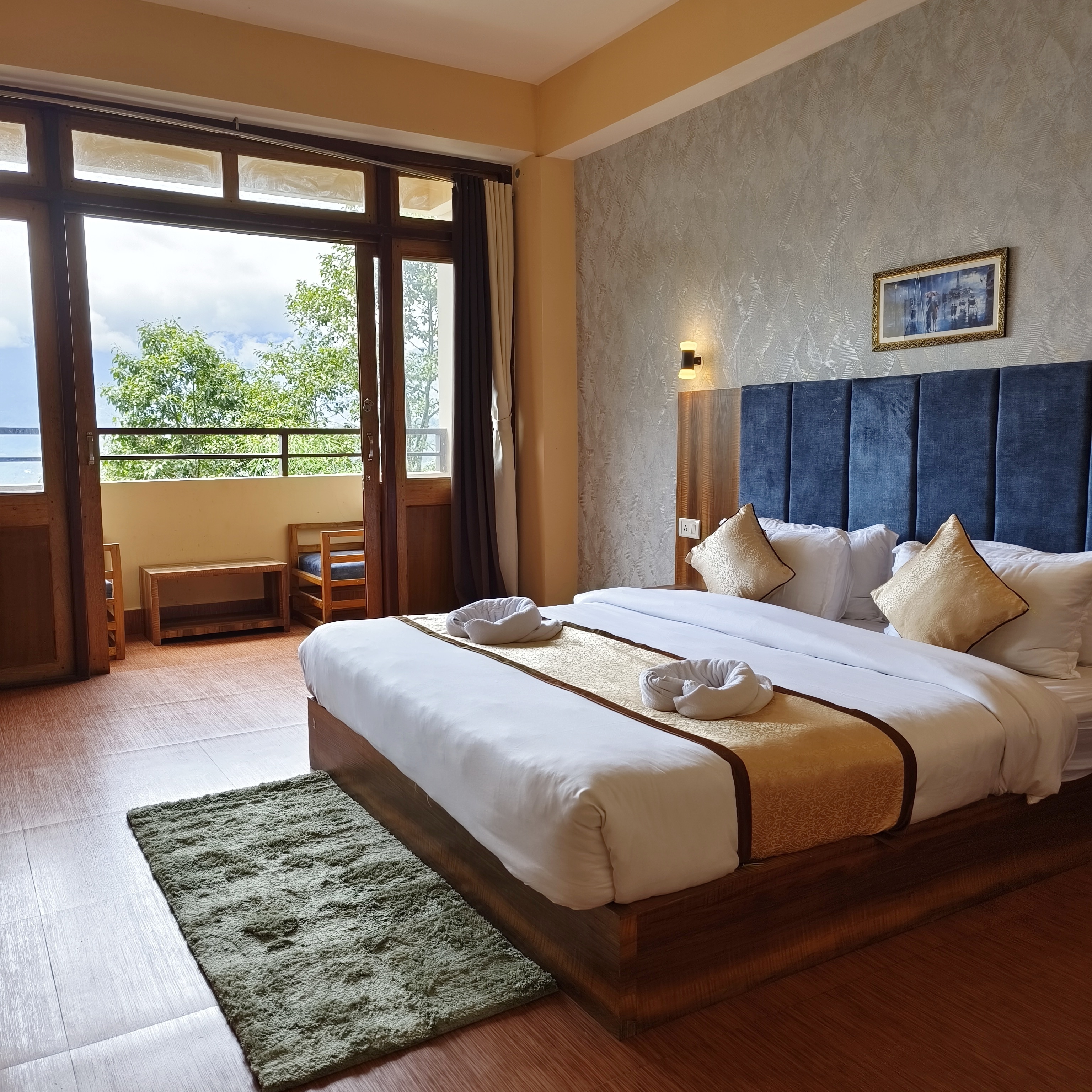 Hotel Aurora Gangtok - Tap to explore photos
