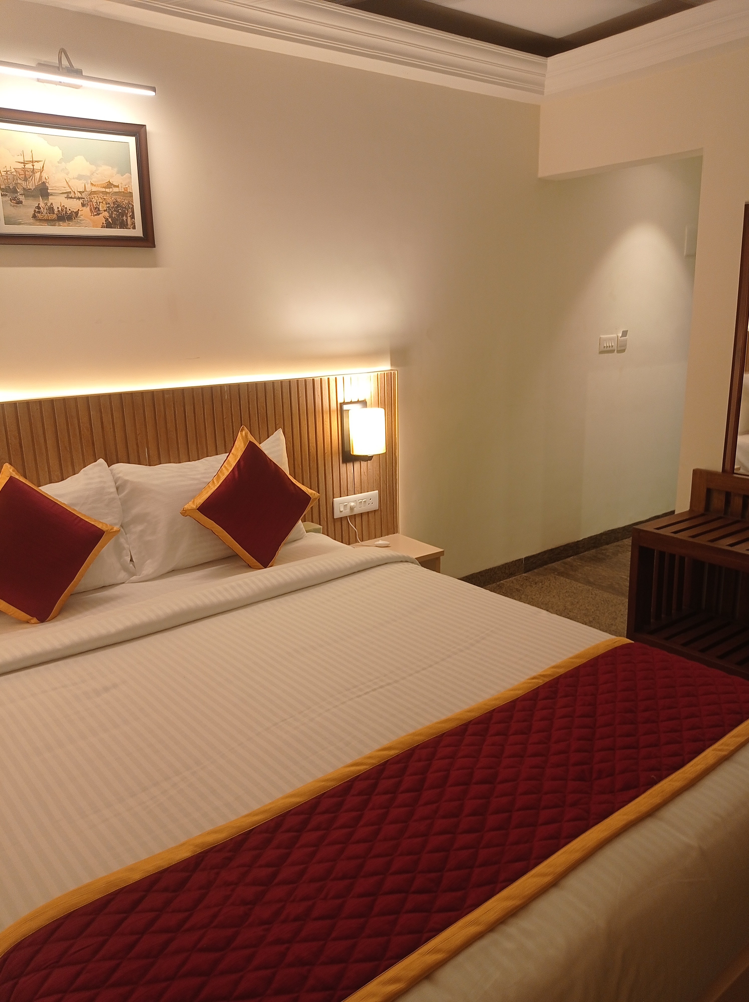 DONAPAULA SEA VIEW UNIT: RAULS BOUTIQUE Hotel - Tap to explore photos