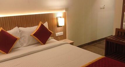DONAPAULA SEA VIEW UNIT: RAULS BOUTIQUE Hotel Room Type - Standard Double Room